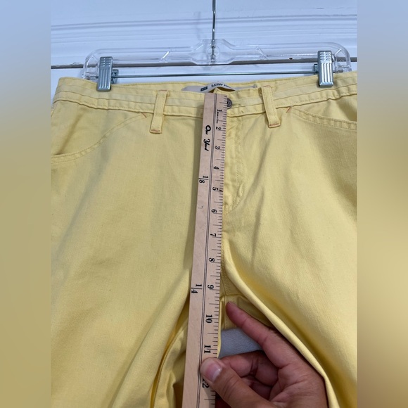 GAP Vintage Y2K Yellow Low Rise Cotton Blend Flared Jeans w/ Flap Pockets Sz. 10 - Picture 6 of 9
